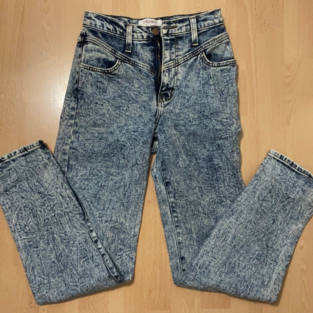 Acid wash high waisted jeans